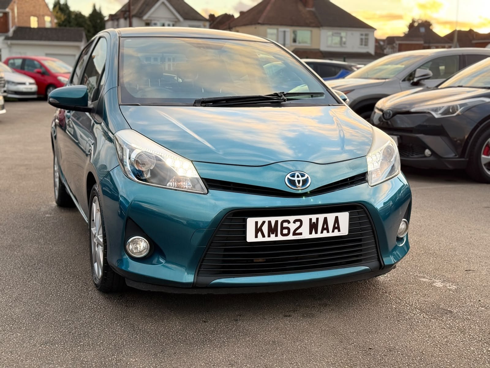 Toyota Yaris T Spirit-2012