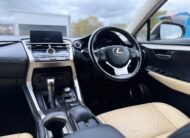 Lexus NX300H Luxury-2017