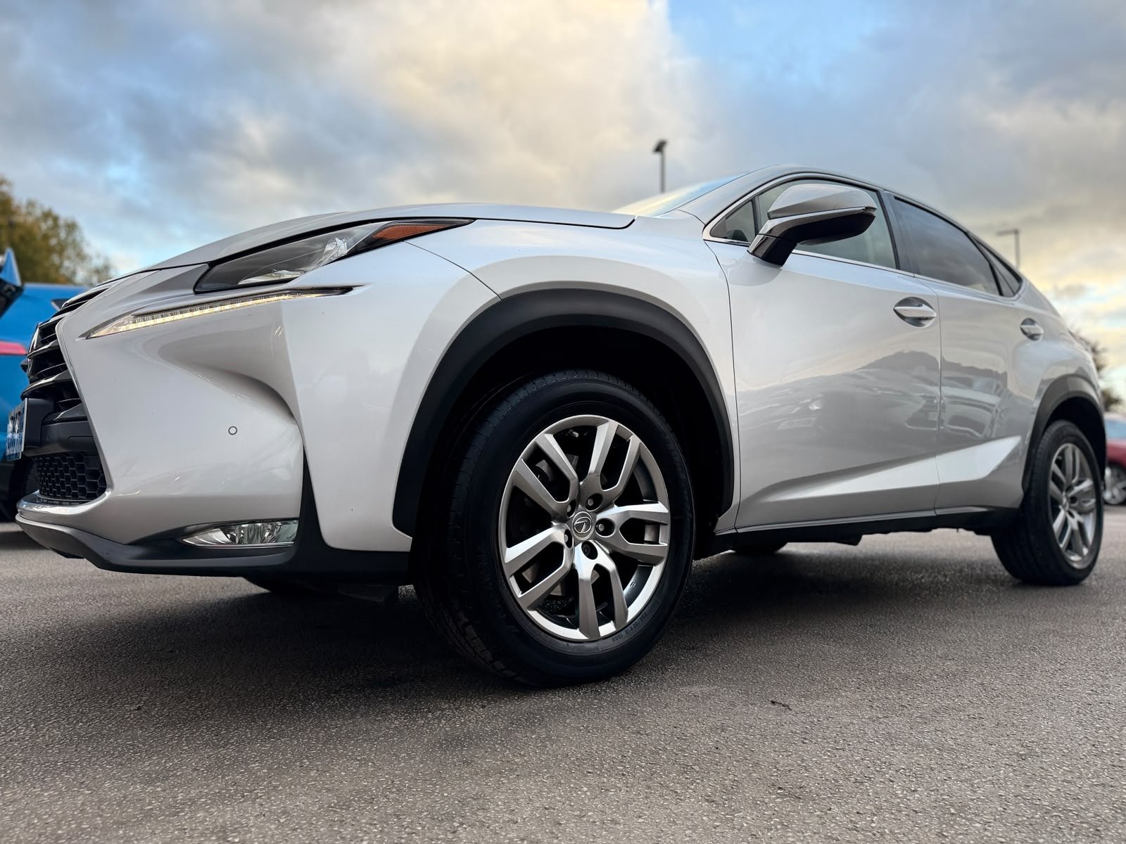 Lexus NX300H Luxury-2016