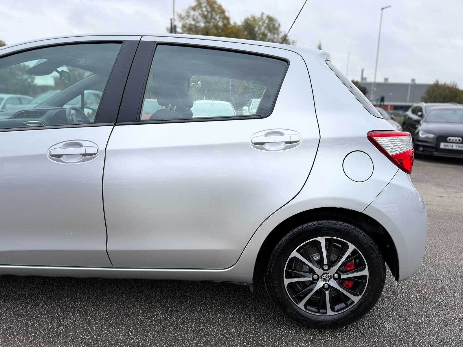 Toyota Yaris Icon Tech-2020