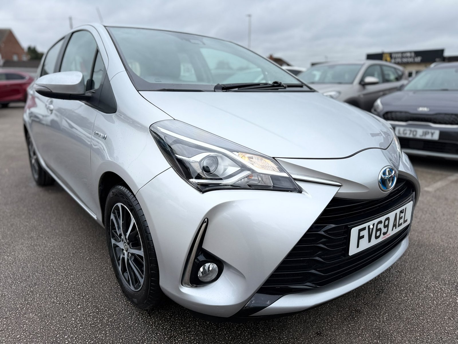 Toyota Yaris Icon Tech-2020
