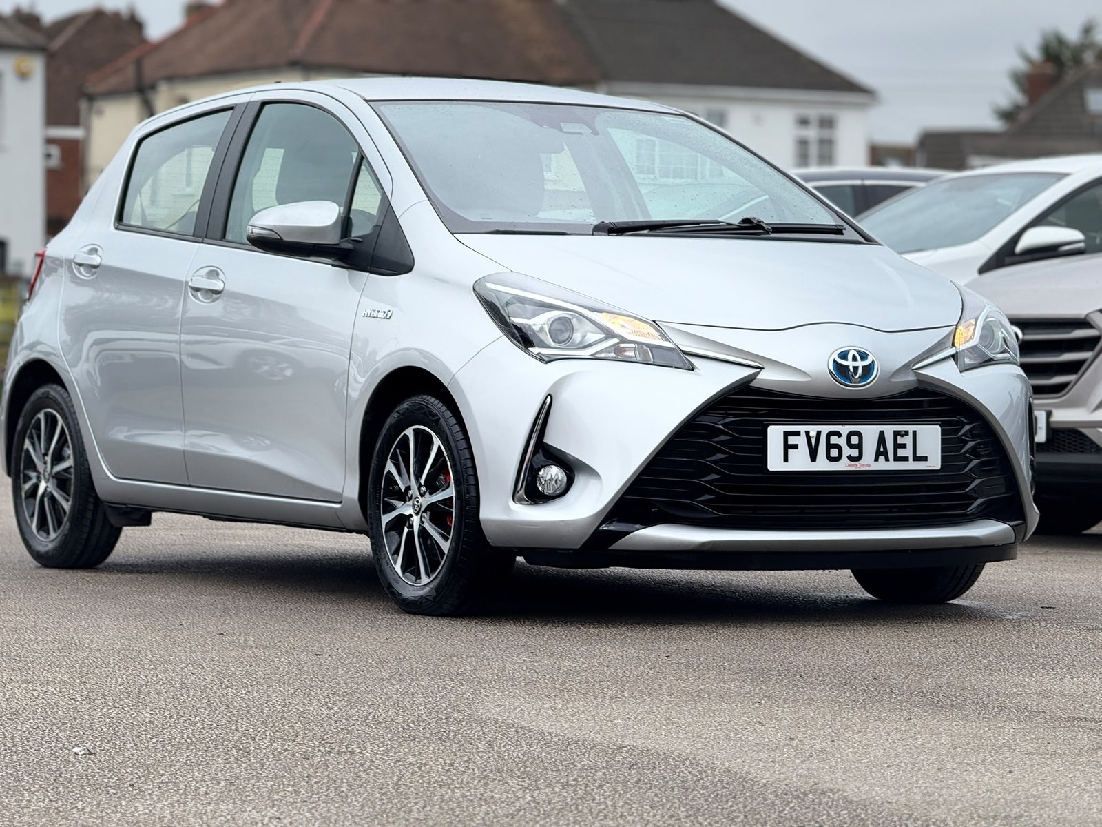 Toyota Yaris Icon Tech-2020