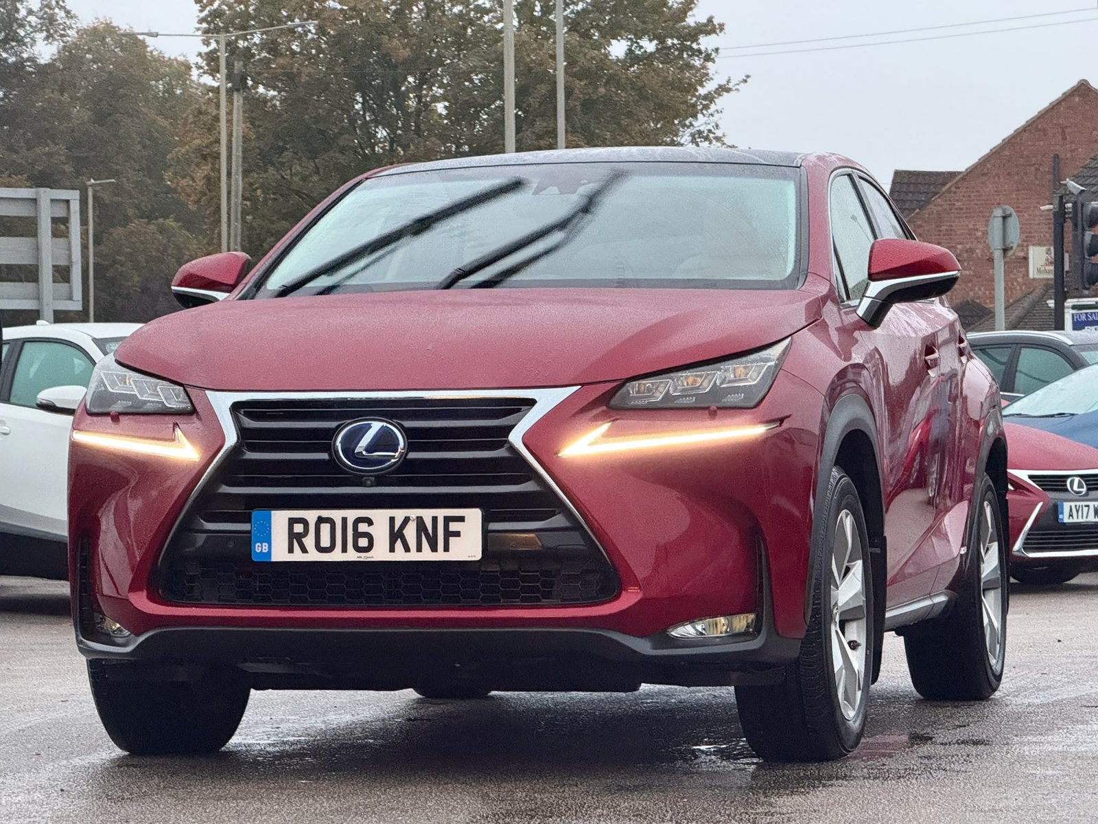 Lexus NX300H Premier-2016