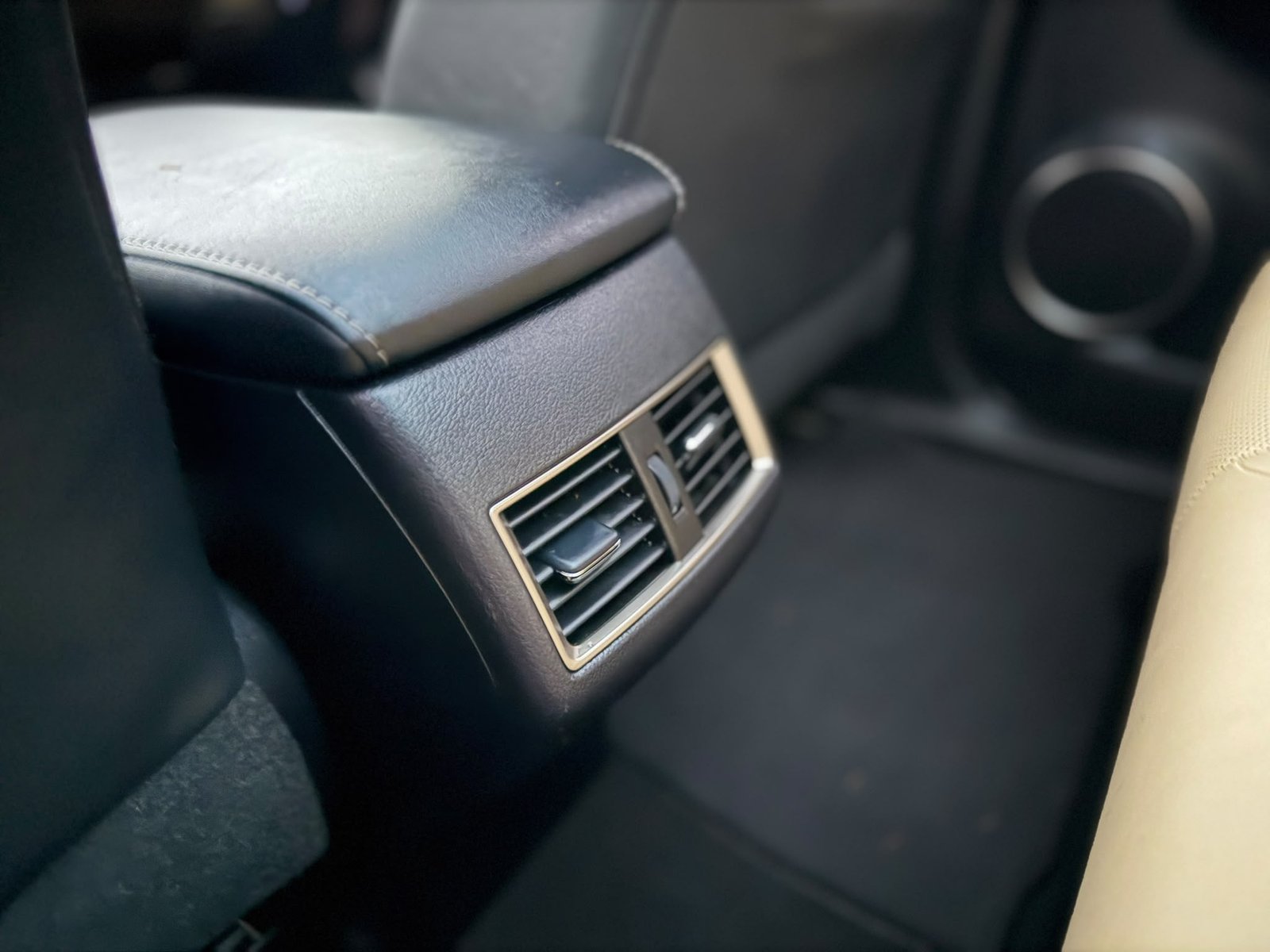 Lexus NX300H Premier-2016