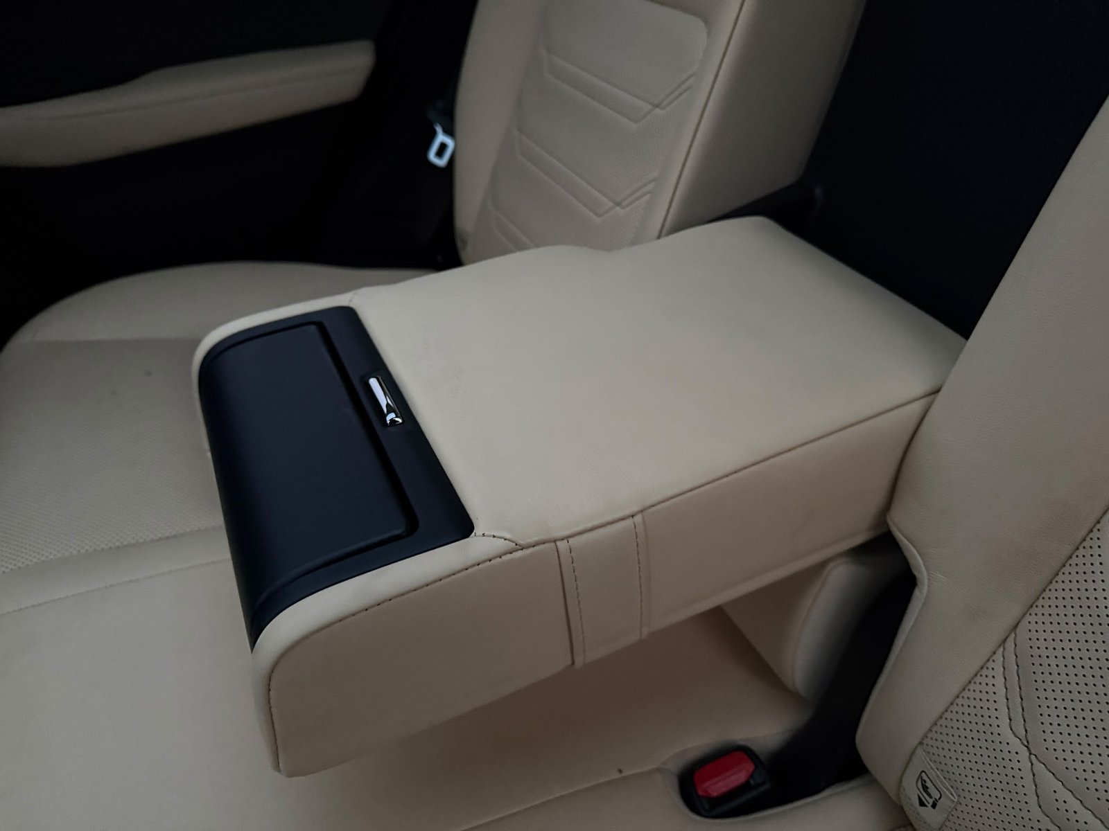 Lexus NX300H Premier-2016