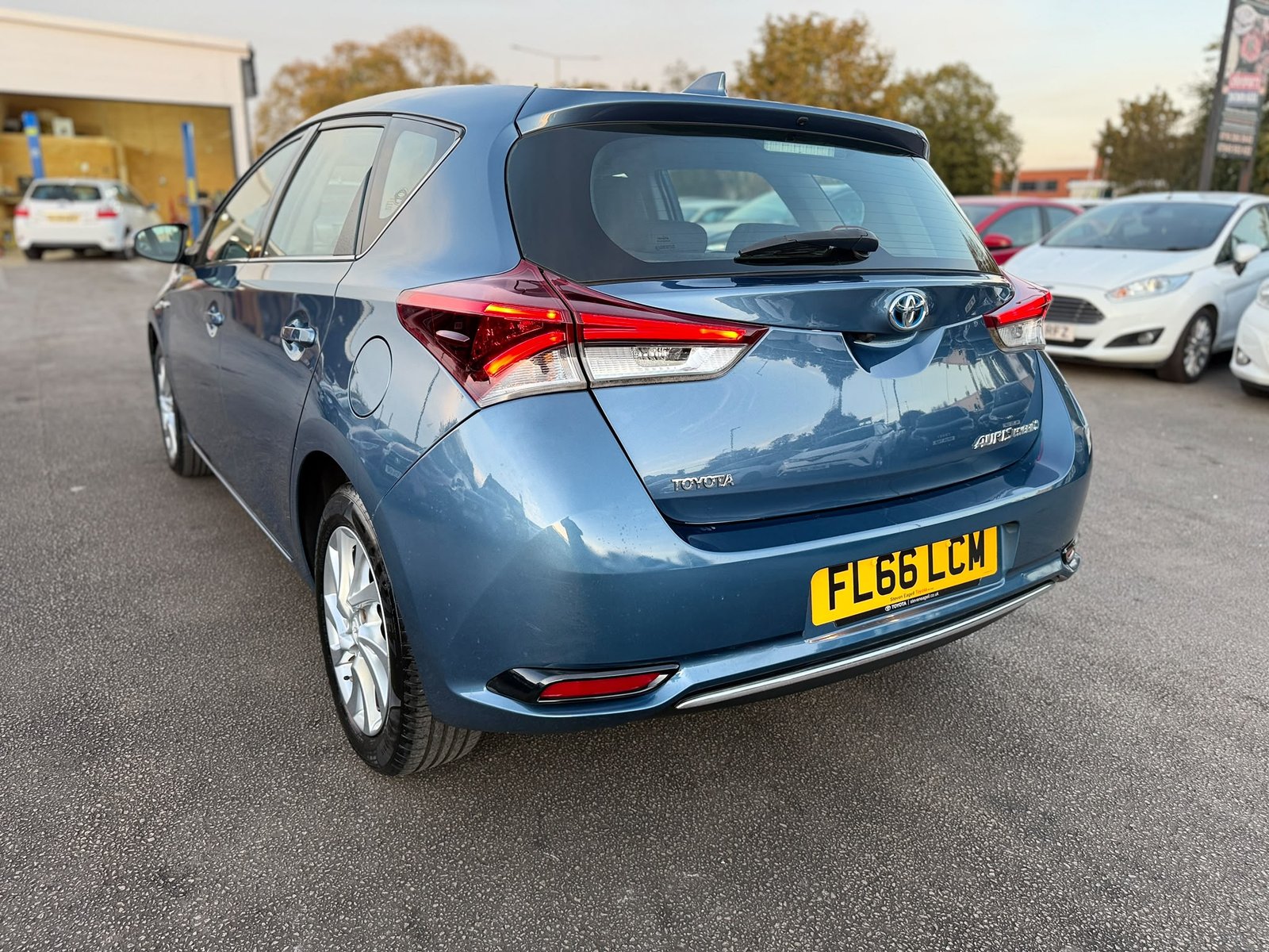Toyota Auris Business Edition-2016