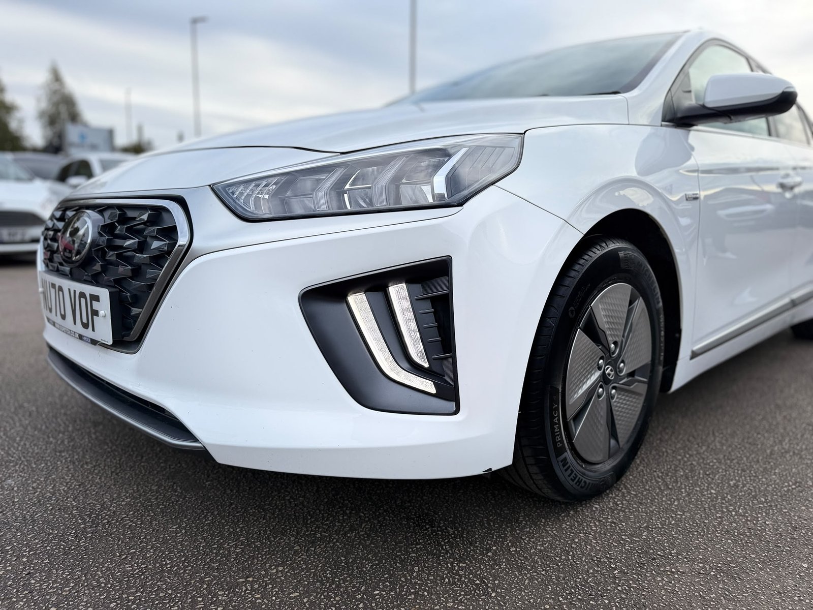 Hyundai IONIQ Premium-2021