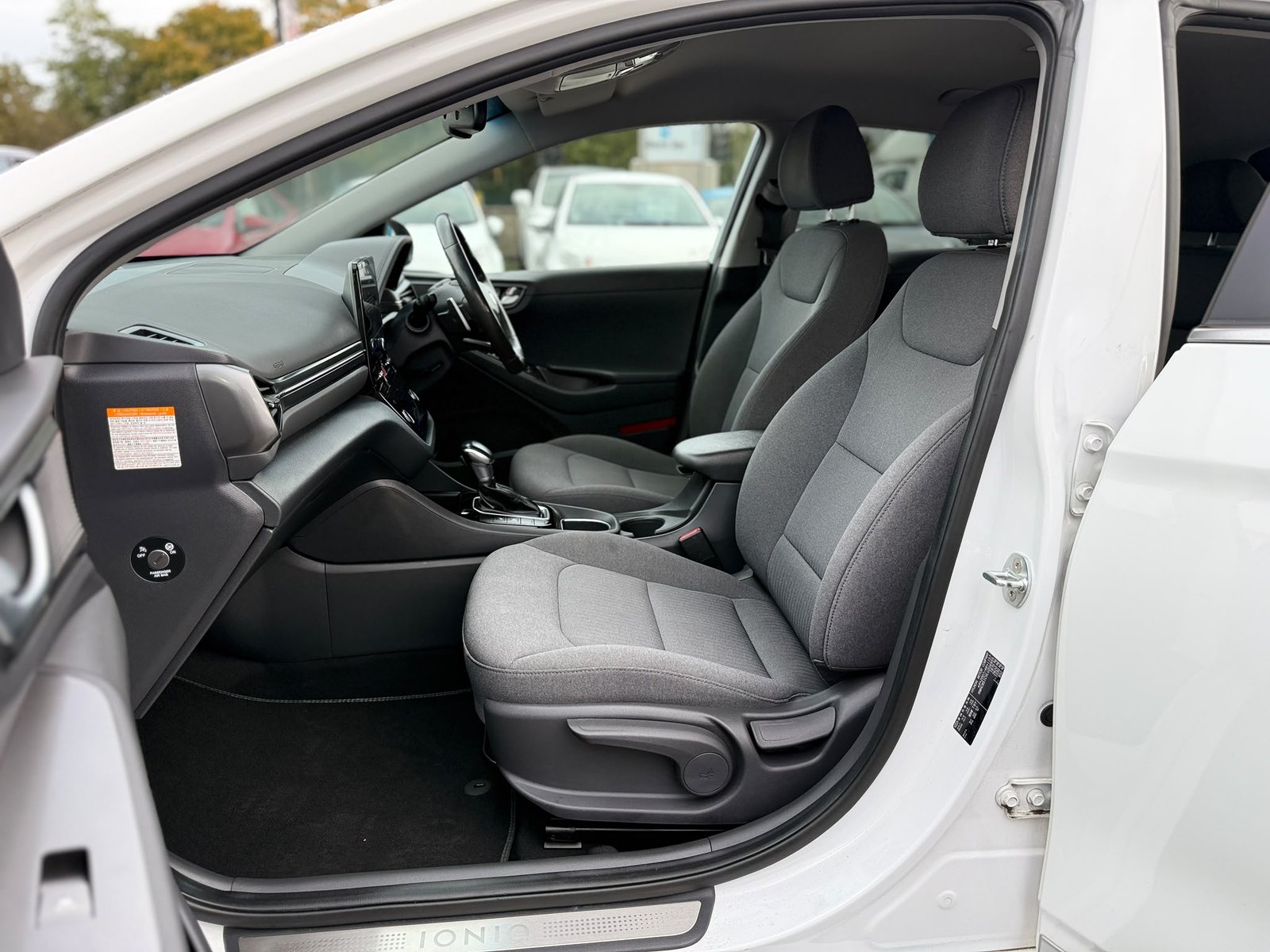 Hyundai IONIQ Premium-2021