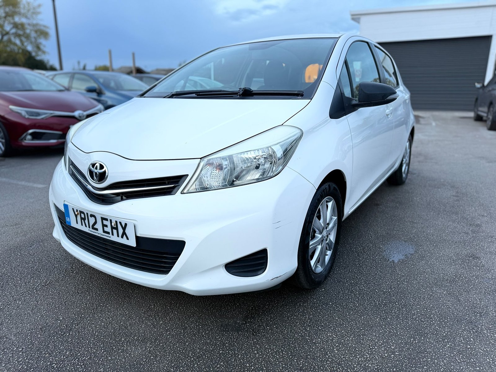 Toyota Yaris TR-2012