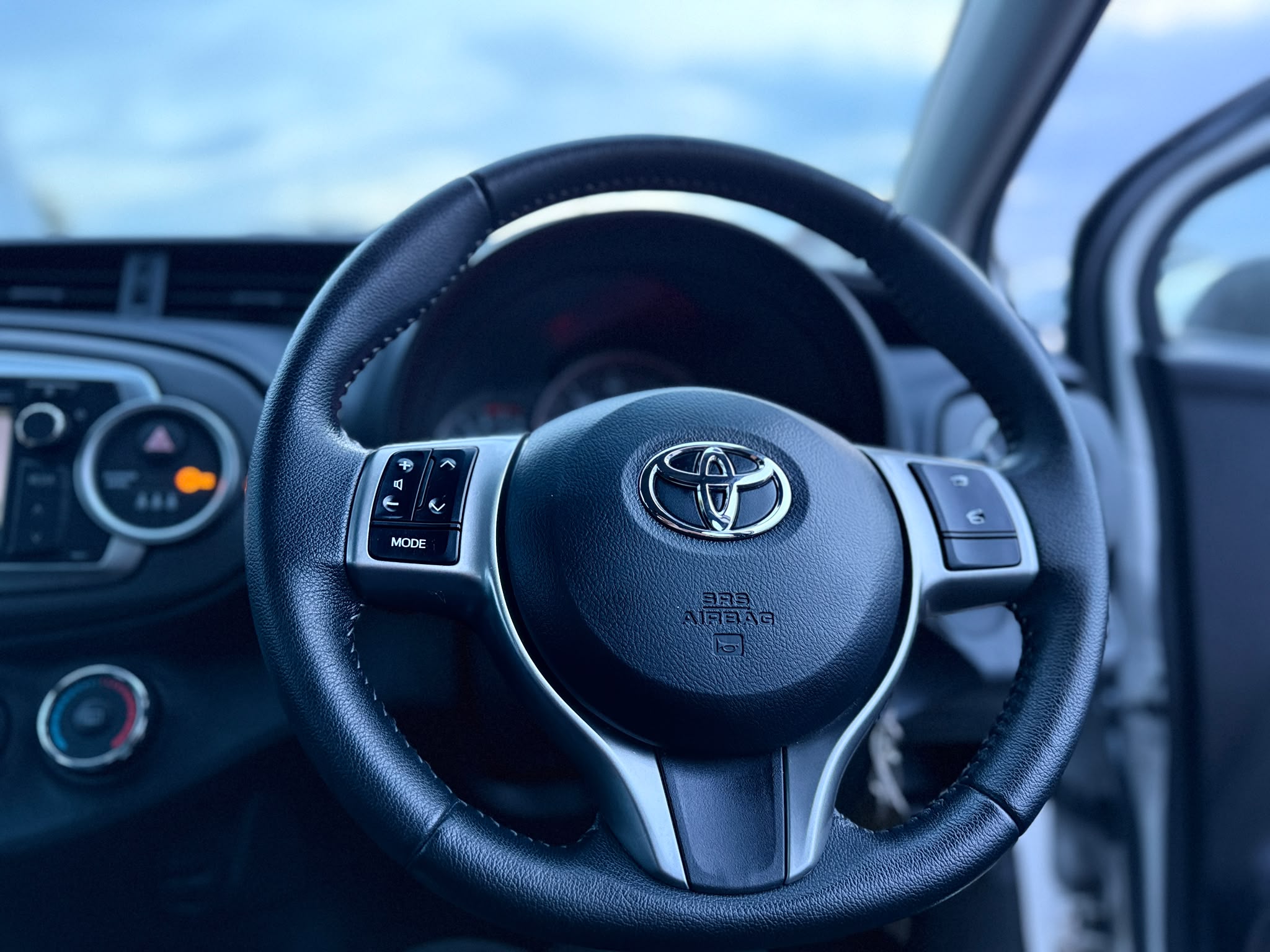 Toyota Yaris TR-2012