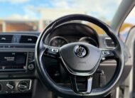 Volkswagen Polo SE-2015