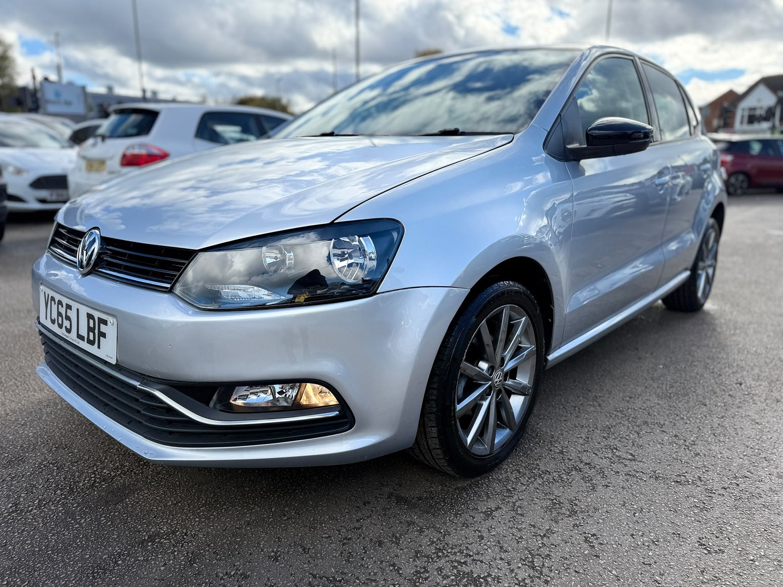 Volkswagen Polo SE Design-2015