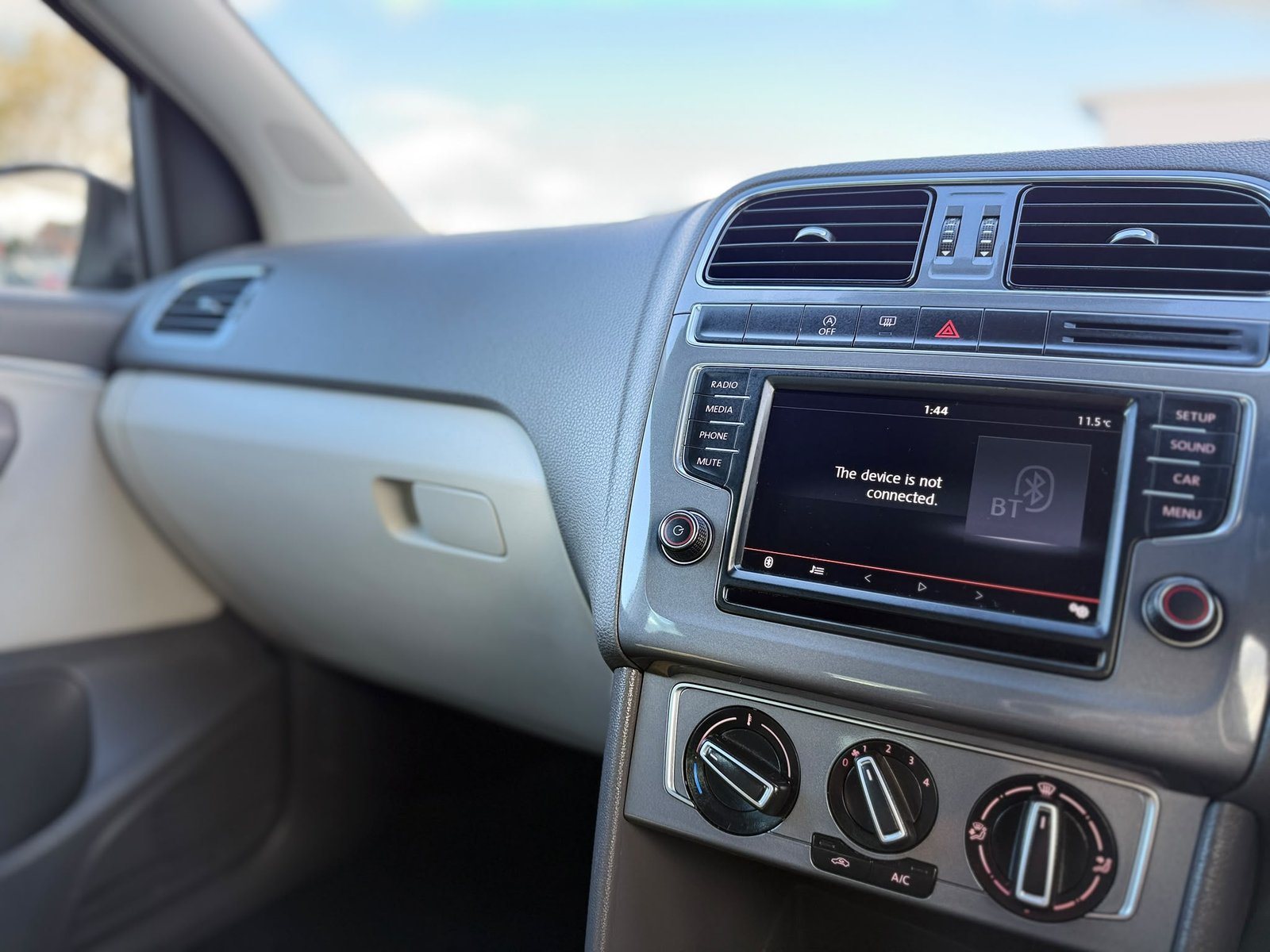 Volkswagen Polo SE Design-2015