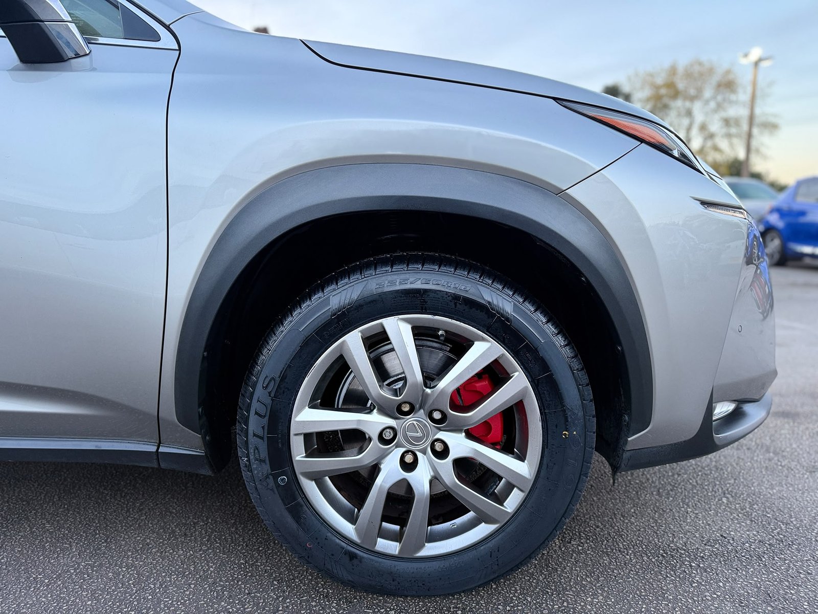 Lexus NX300h Luxury-2017