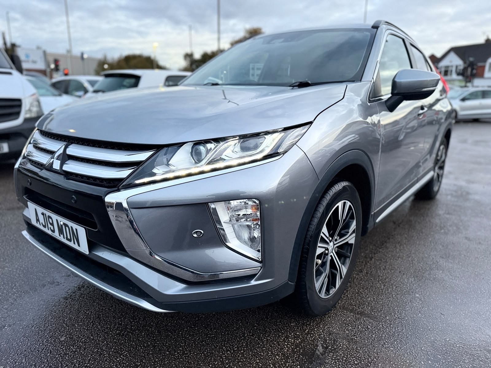 Mitsubishi Eclipse Cross 3-2019