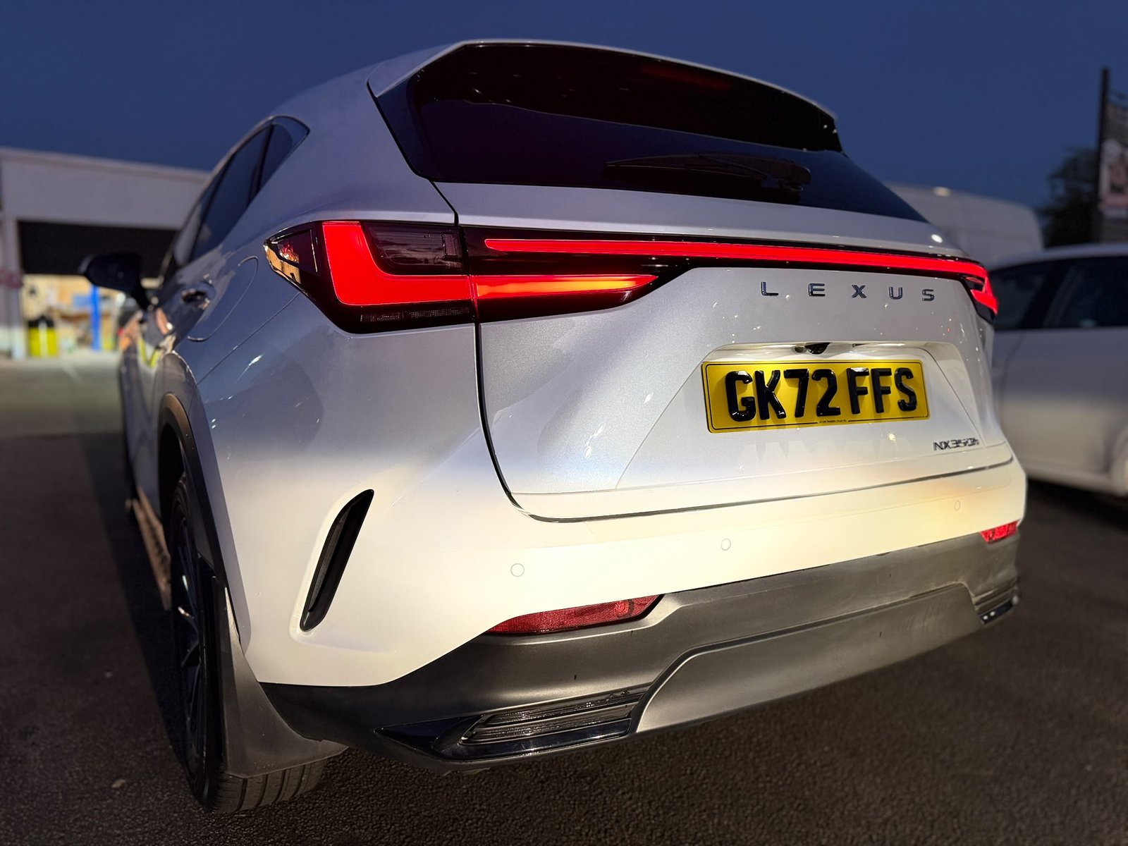 Lexus NX350h 2022