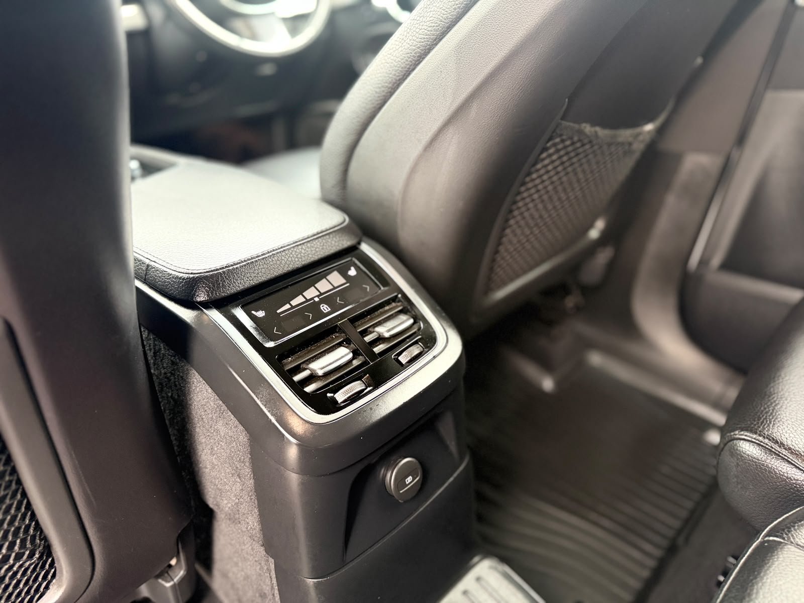 Volvo XC90 T8 Recharge Inscription Expression-2022